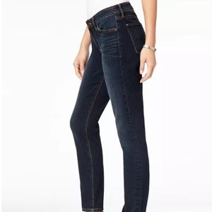 Lucky Brand Dark Wash Skinny Jeans